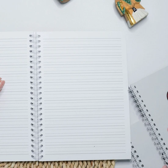 zeszyt w linie do pisania po tajsku, zeszyt w linie do pisania po khmersku, zeszyt w linie do języków azjatyckich, zeszyt do nauki azjatyckiego