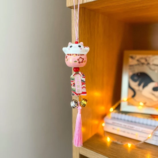 Zawieszka na szczęście Maneki Neko - różowy