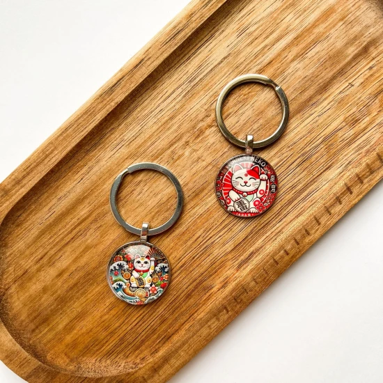 Breloczek Maneki Neko - na szczęście
