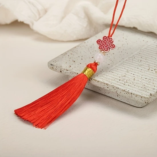 Chińska zawieszka z tradycyjnym węzłem - drugi wzór