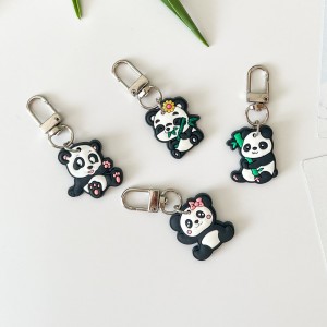 Brelok z pandą - różne wzory