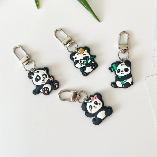 Brelok z pandą - różne wzory