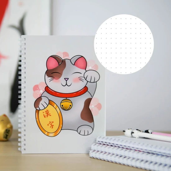 Maneki Neko zeszyt w kropki.jpg